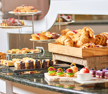 Extra Breakfast Tips to Attract Guests